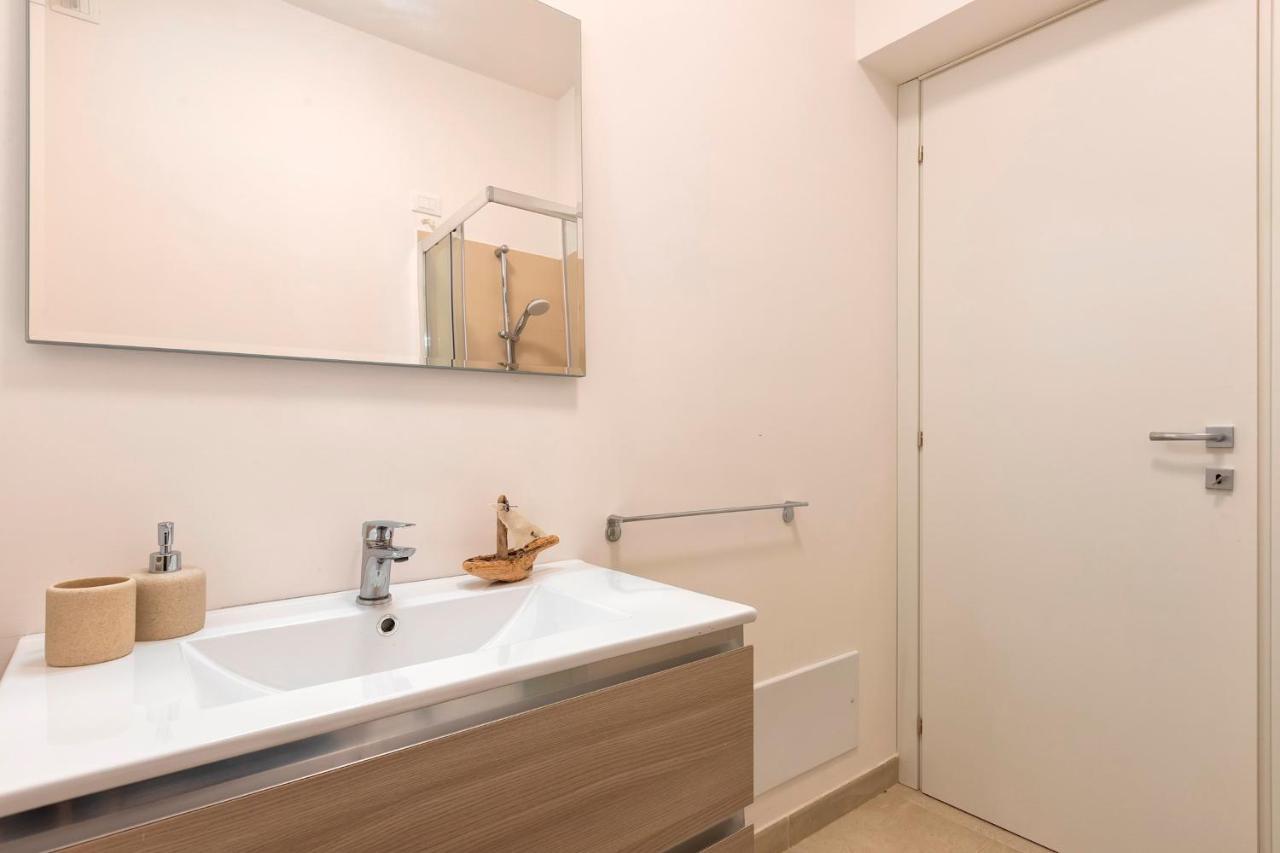 Sardinia Re - Casa Orchidea Apartment *